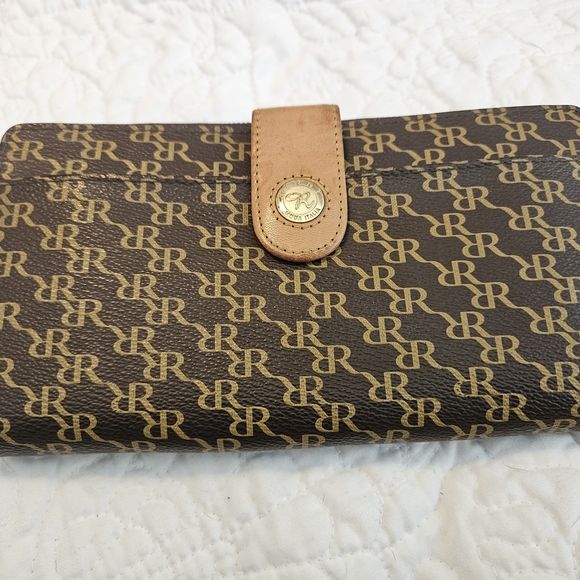 Rioni Brown and Tan Logo Wallet - Picture 1 of 6